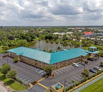 Quality Inn near Ellenton Outlet Mall Exterior