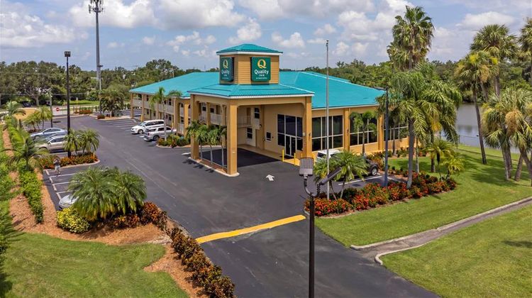 Quality Inn near Ellenton Outlet Mall Exterior