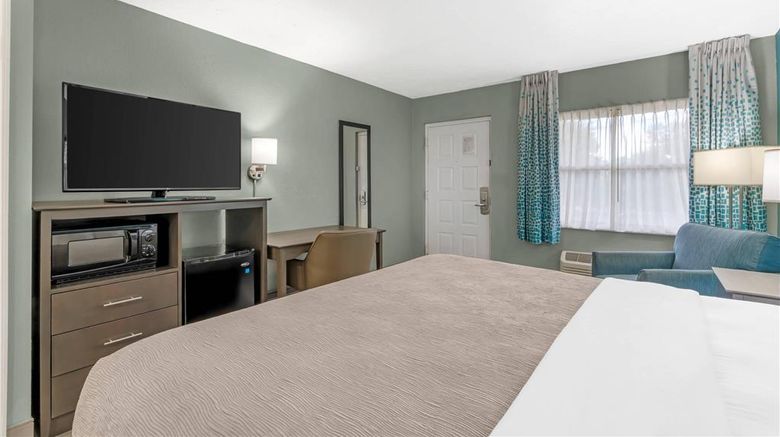<b>Quality Inn near Ellenton Outlet Mall Room</b>. Images powered by <a href="https://iceportal.shijigroup.com/" title="IcePortal" target="_blank">IcePortal</a>.