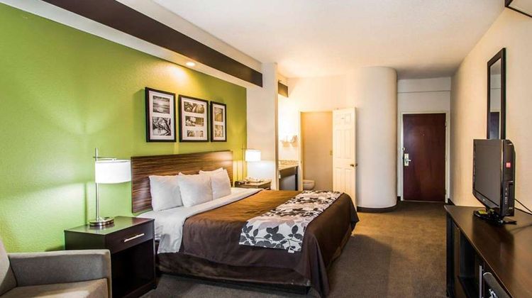 Sleep Inn & Suites Airport Room
