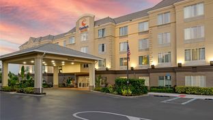 Comfort Suites Near Universal Orlando