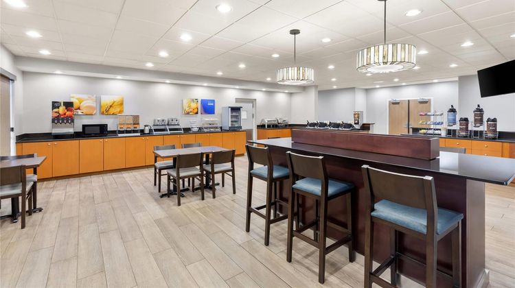 Comfort Suites Near Universal Orlando Restaurant