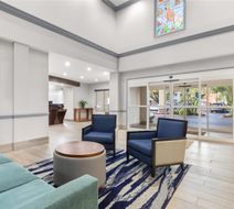 Comfort Suites Near Universal Orlando Lobby