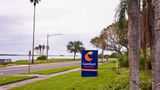 Comfort Suites Clearwater-Dunedin Exterior