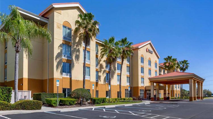 Comfort Inn & Suites Sanford Exterior