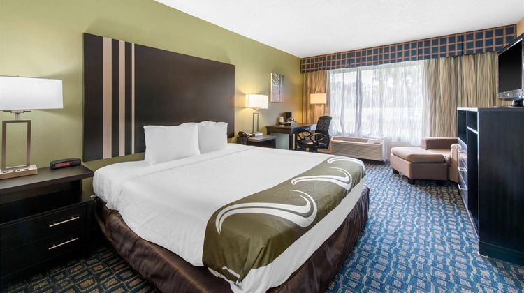 Quality Inn & Suites & Conference Center Suite