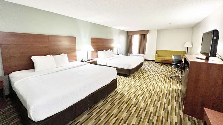 <b>Quality Inn Suite</b>. Images powered by <a href="https://iceportal.shijigroup.com/" title="IcePortal" target="_blank">IcePortal</a>.