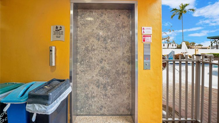Quality Inn & Suites Hollywood Blvd Other