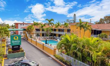 Quality Inn & Suites Hollywood Blvd