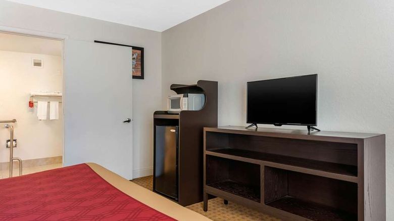 <b>Econo Lodge Airport at RJ Stadium Room</b>. Images powered by <a href="https://iceportal.shijigroup.com/" title="IcePortal" target="_blank">IcePortal</a>.