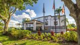 <b>Clarion Pointe Exterior</b>. Images powered by <a href="https://iceportal.shijigroup.com/" title="IcePortal" target="_blank">IcePortal</a>.
