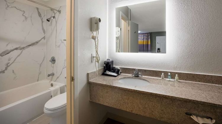 Quality Inn Tallahassee Near University Room