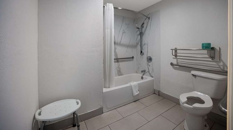 Quality Inn Tallahassee Near University Room