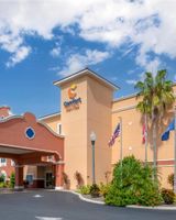 Comfort Suites