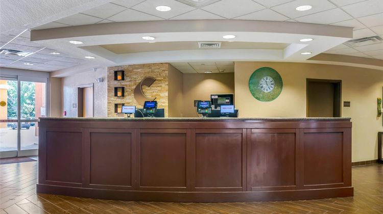 Comfort Suites Lobby