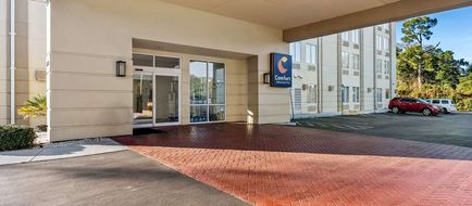 Comfort Inn & Suites Exterior