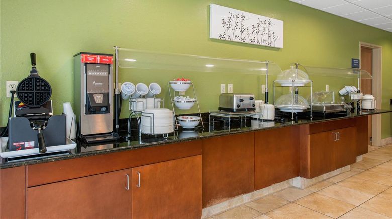 <b>Sleep Inn & Suites Port Charlotte Restaurant</b>. Images powered by <a href="https://iceportal.shijigroup.com/" title="IcePortal" target="_blank">IcePortal</a>.