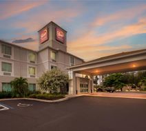 Sleep Inn & Suites Port Charlotte Exterior