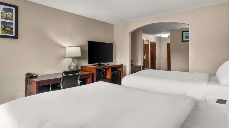 Comfort Inn & Suites Suite
