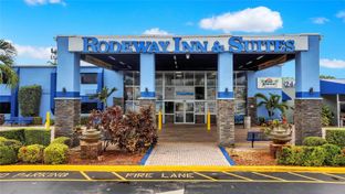 Rodeway Inn & Suites Airport Cruise Port