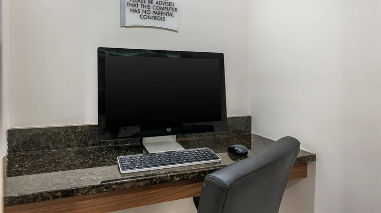 Quality Inn & Suites Riverfront Other