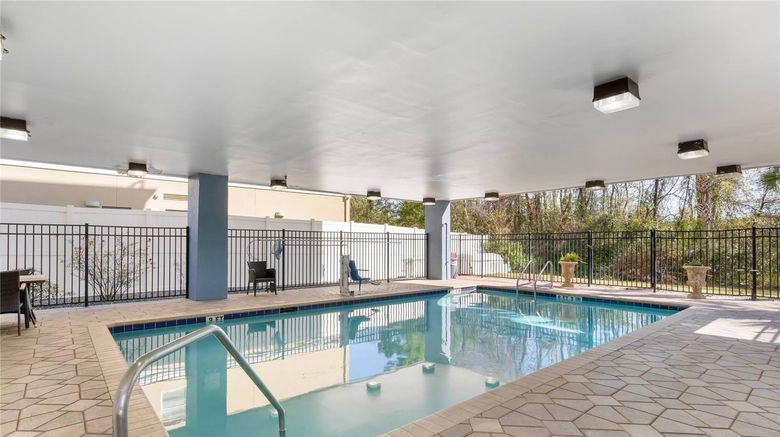 <b>Comfort Suites Pool</b>. Images powered by <a href="https://iceportal.shijigroup.com/" title="IcePortal" target="_blank">IcePortal</a>.