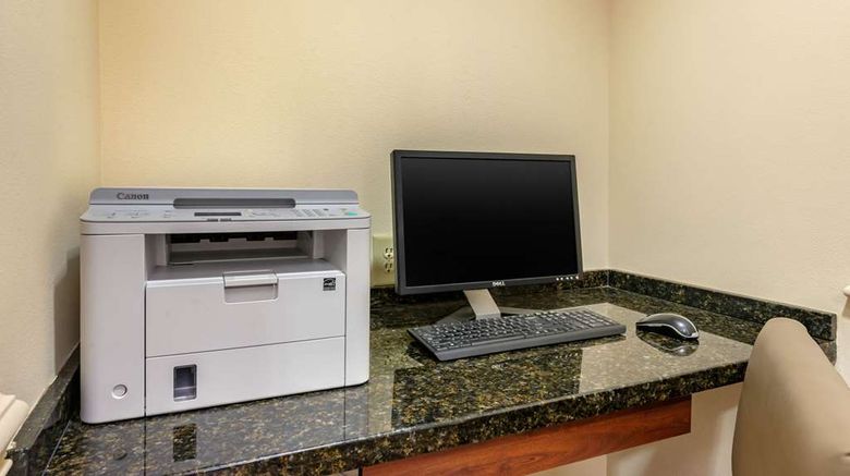 <b>Comfort Inn and Suites Fort Myers Airport Other</b>. Images powered by <a href="https://iceportal.shijigroup.com/" title="IcePortal" target="_blank">IcePortal</a>.