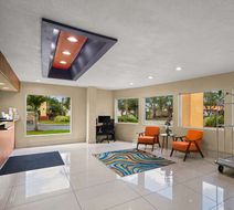 Quality Inn Sarasota Lobby