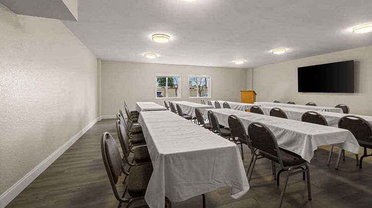 Quality Inn Sarasota Meeting