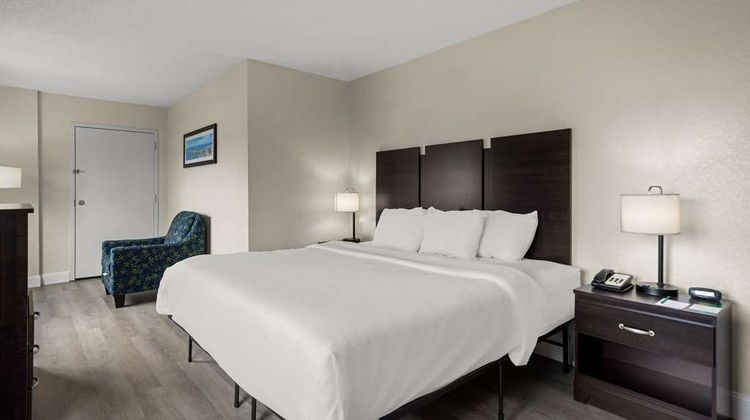 Quality Inn Sarasota Room