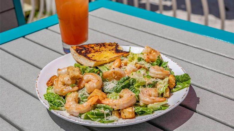 <b>Dolphin Sands Clearwater Beach Restaurant</b>. Images powered by <a href="https://iceportal.shijigroup.com/" title="IcePortal" target="_blank">IcePortal</a>.