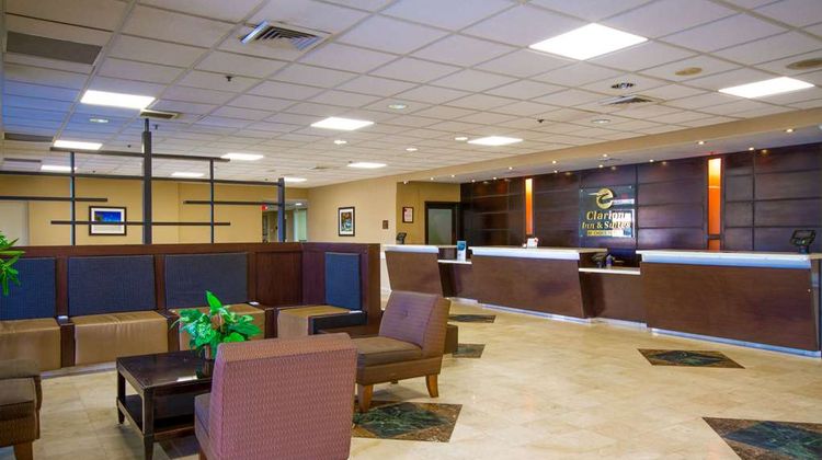 Clarion Inn & Suites Miami Airport Lobby
