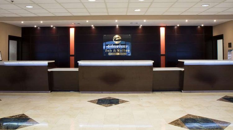 Clarion Inn & Suites Miami Airport Lobby