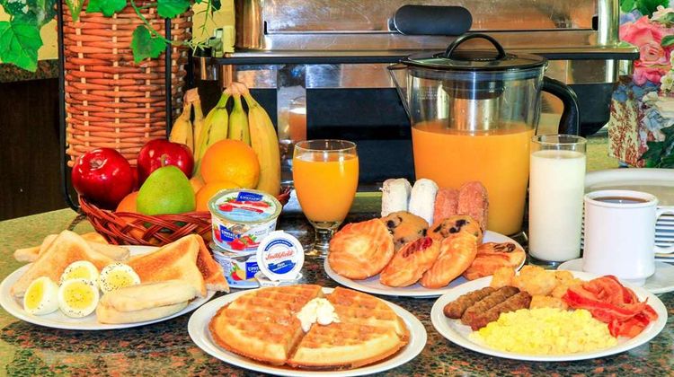 Clarion Inn & Suites Miami Airport Restaurant