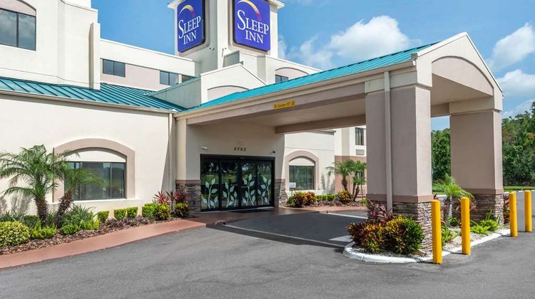 Spot X Hotel Tampa - Wesley Chapel Exterior