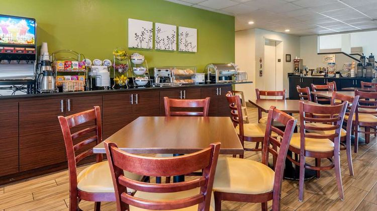 Spot X Hotel Tampa - Wesley Chapel Restaurant