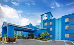 Spot X Hotel Tampa - Wesley Chapel