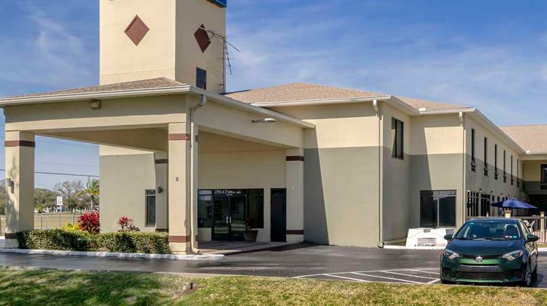 <b>Rodeway Inn Wesley Chapel Exterior</b>. Images powered by <a href="https://iceportal.shijigroup.com/" title="IcePortal" target="_blank">IcePortal</a>.