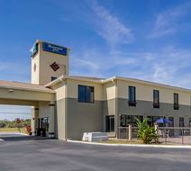 Rodeway Inn Wesley Chapel Exterior