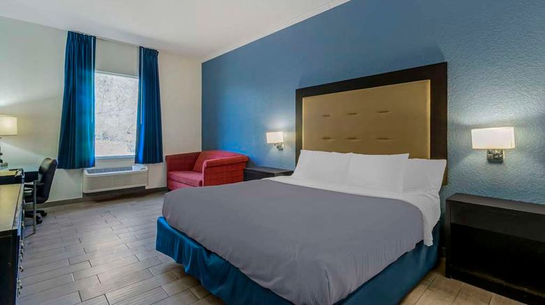 <b>Rodeway Inn Wesley Chapel Room</b>. Images powered by <a href="https://iceportal.shijigroup.com/" title="IcePortal" target="_blank">IcePortal</a>.
