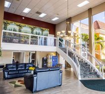 Quality Inn & Suites Lobby