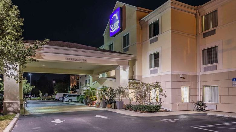 <b>Sleep Inn and Suites University Shands Exterior</b>. Images powered by <a href="https://iceportal.shijigroup.com/" title="IcePortal" target="_blank">IcePortal</a>.