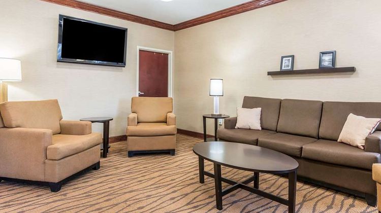 Sleep Inn and Suites University Shands Lobby