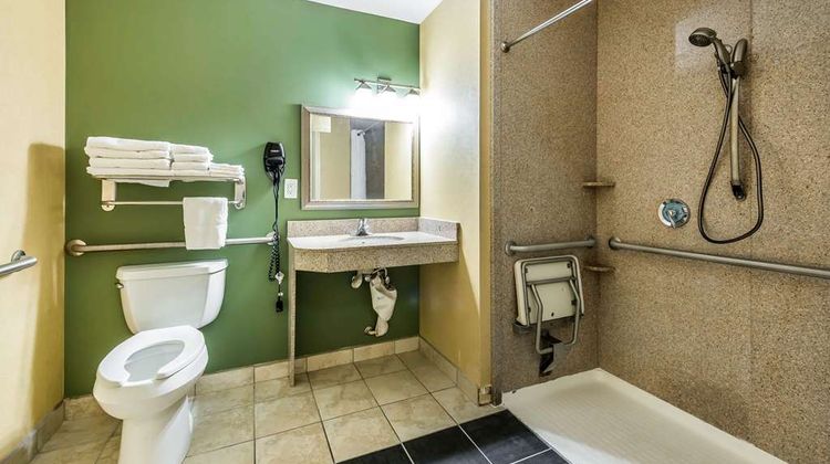 Sleep Inn and Suites University Shands Room