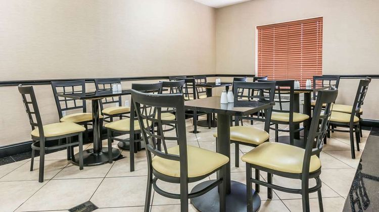Sleep Inn and Suites University Shands Restaurant