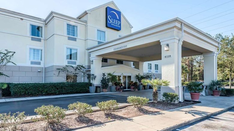 <b>Sleep Inn and Suites University Shands Exterior</b>. Images powered by <a href="https://iceportal.shijigroup.com/" title="IcePortal" target="_blank">IcePortal</a>.