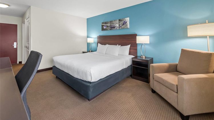 Sleep Inn and Suites University Shands Room