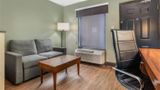 Quality Inn & Suites Panama City Suite
