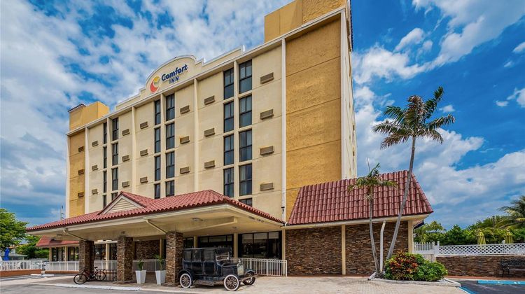 Comfort Inn Oceanside Exterior