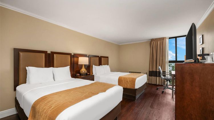 Comfort Inn Oceanside Room